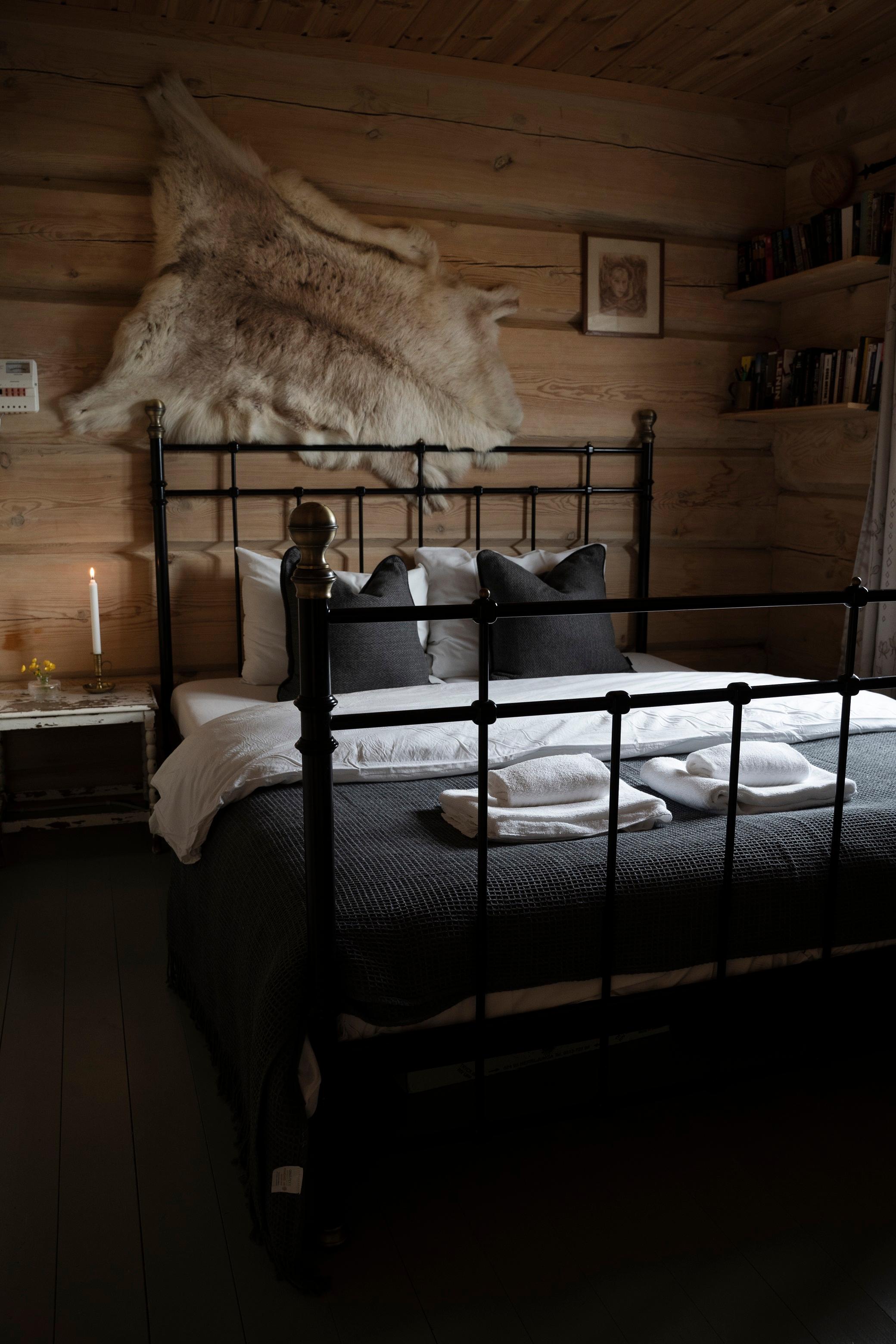 Trivelig hytte ved Tyin med utsikt inn i Jotunheimen